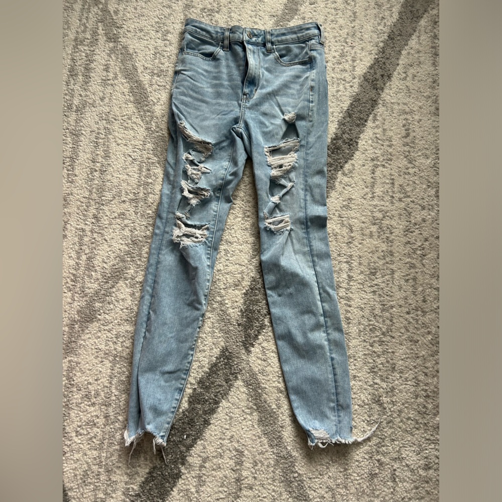Women’s American eagle jeans